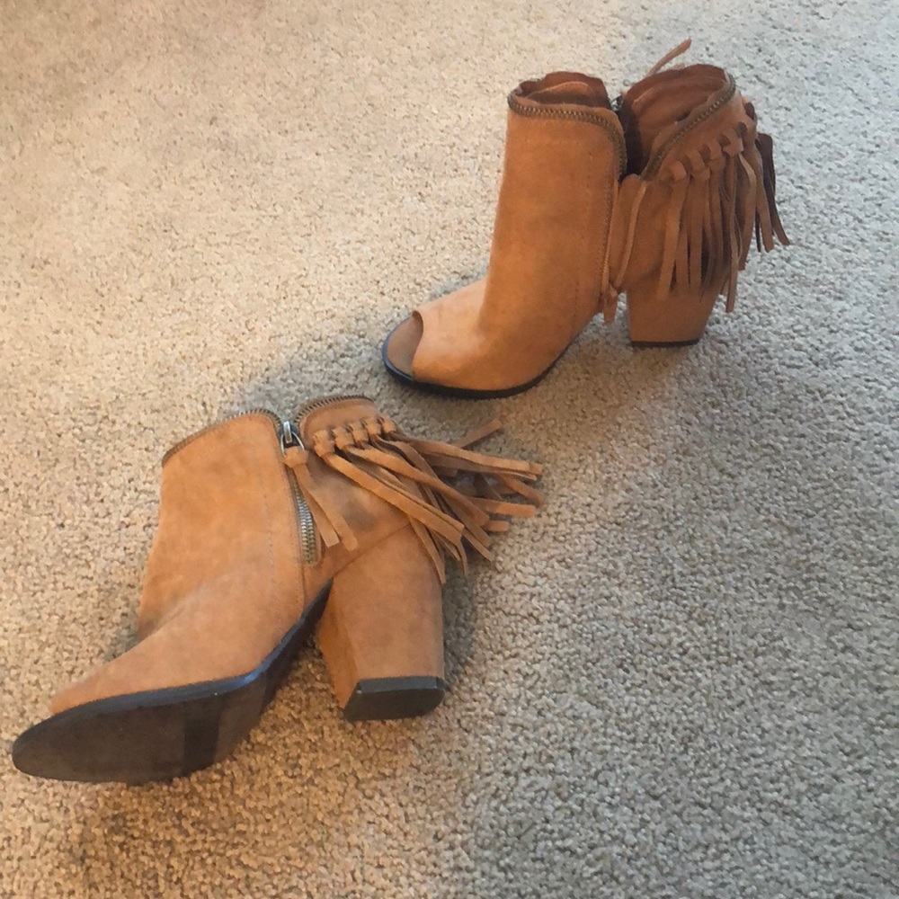 Open toe booties with fringe